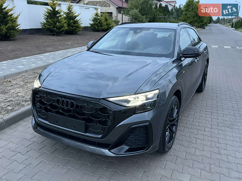 Audi Q8 2025