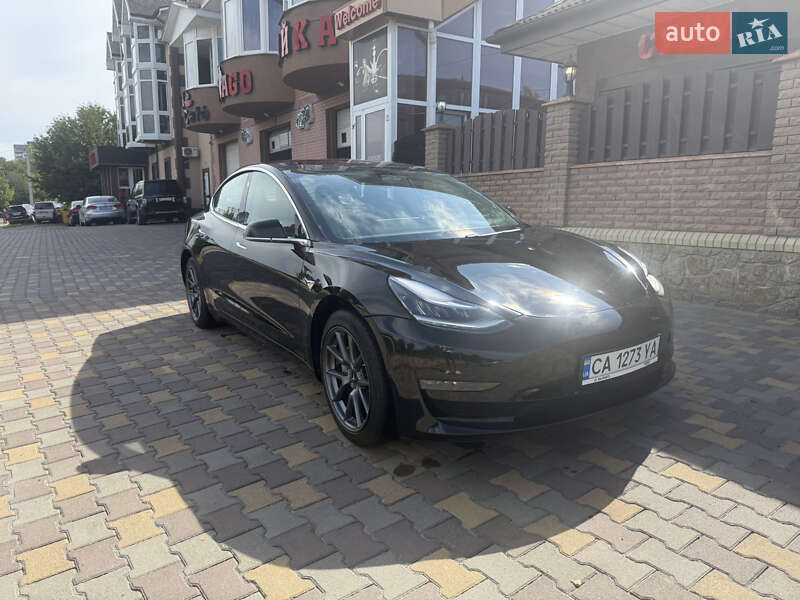 Tesla Model 3 2018