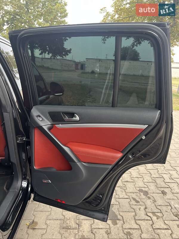 Volkswagen Tiguan 2014