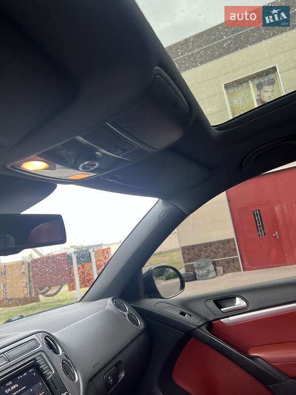 Volkswagen Tiguan 2014