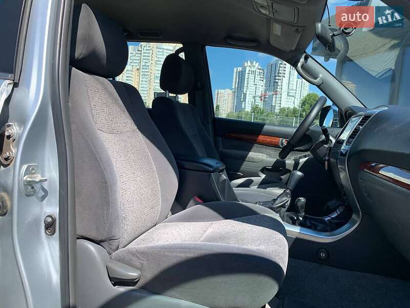 Toyota Land Cruiser Prado 2008