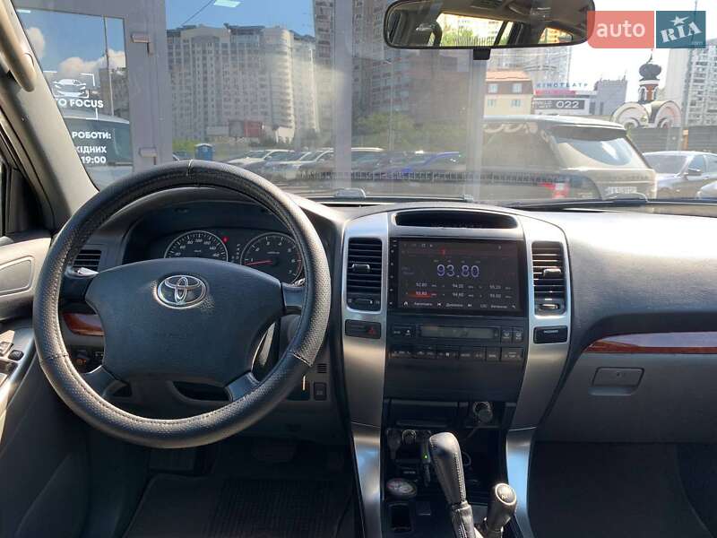 Toyota Land Cruiser Prado 2008