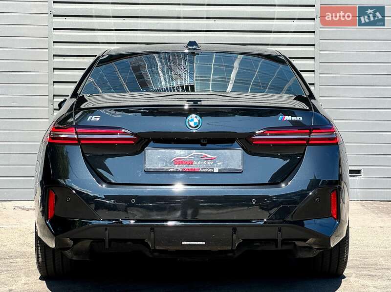 BMW i5 2024