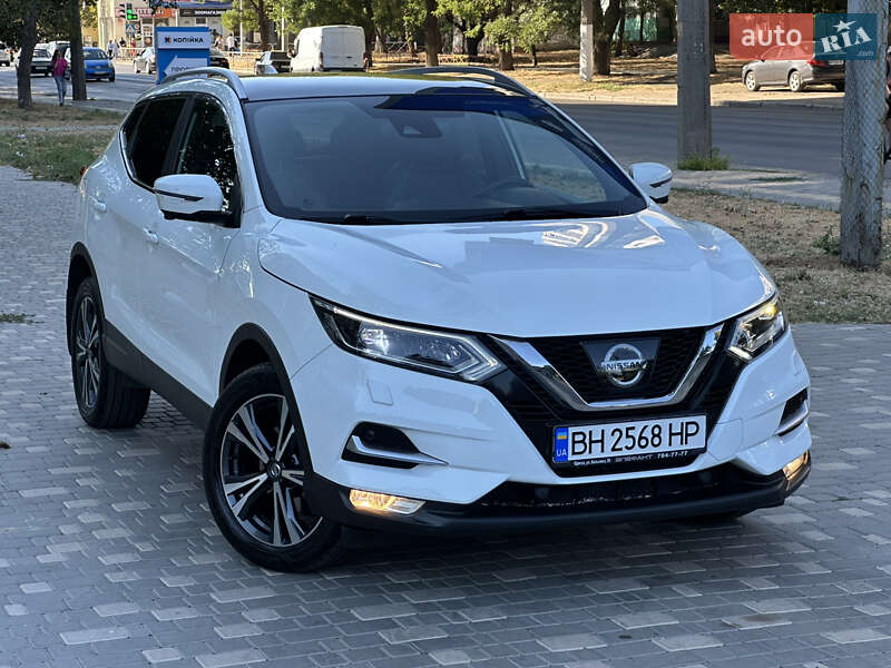Nissan-3