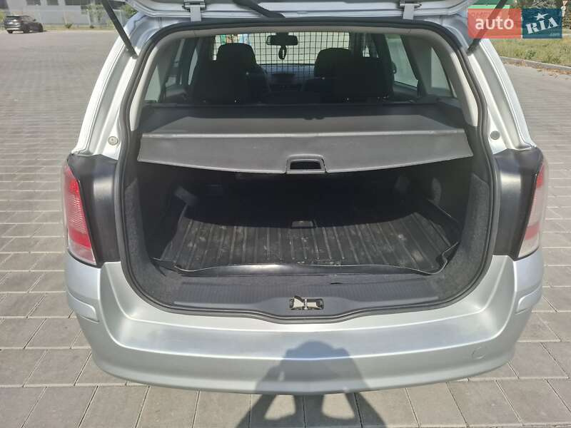 Opel Astra 2010