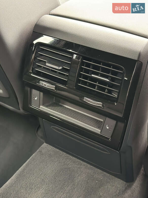 Volkswagen Touareg 2024