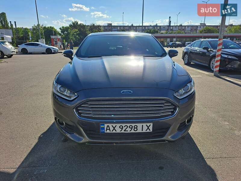 Ford Fusion 2015