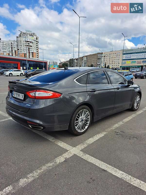 Ford Fusion 2015