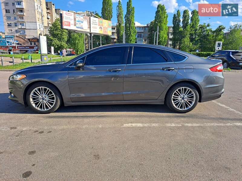 Ford Fusion 2015
