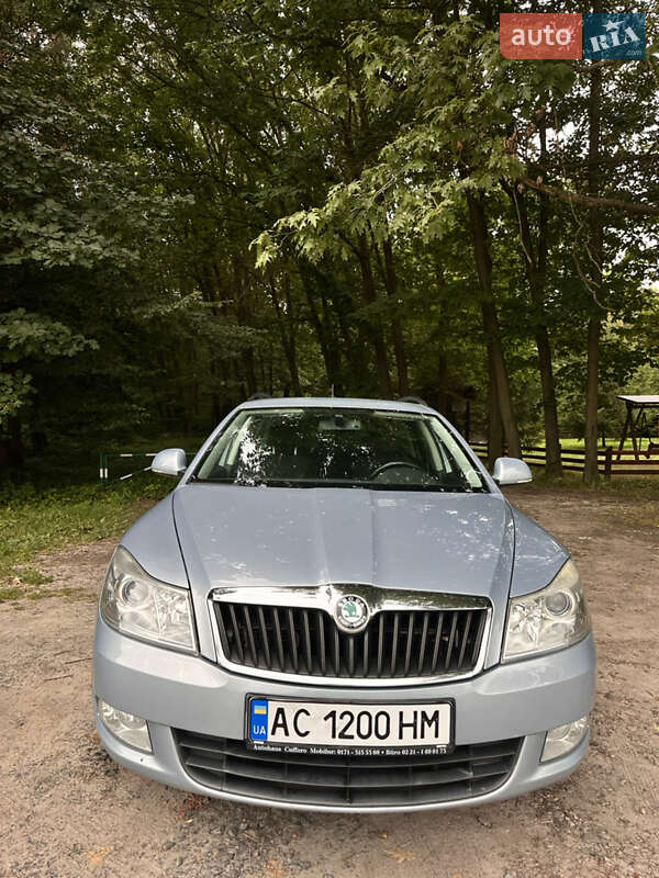Skoda-8