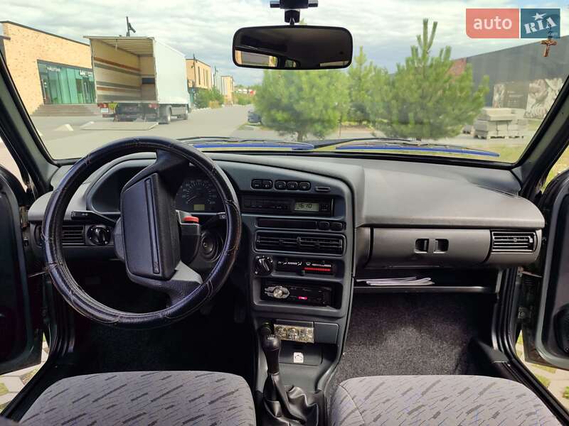 ВАЗ / Lada 2114 Samara 2011