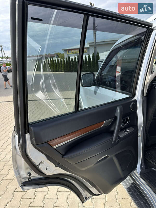 Mitsubishi Pajero Wagon 2008