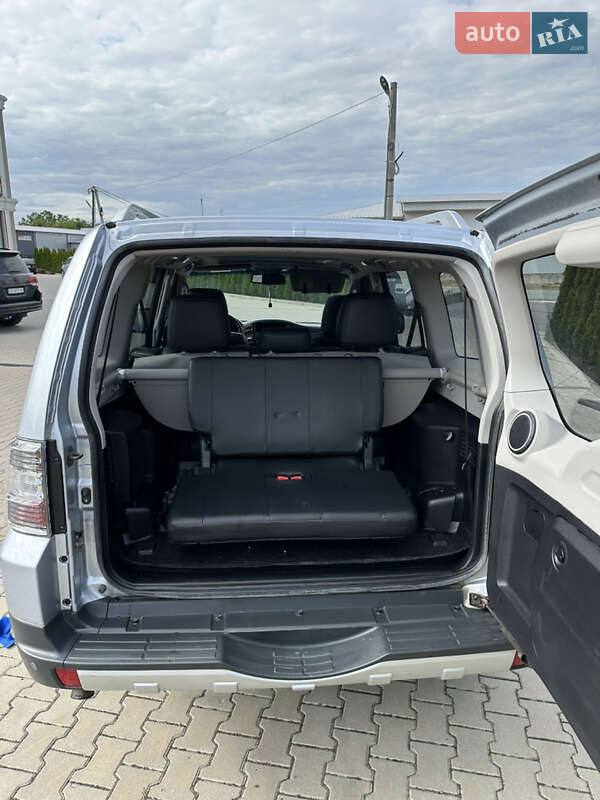 Mitsubishi Pajero Wagon 2008