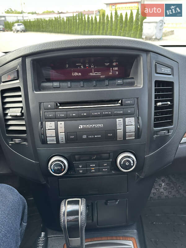 Mitsubishi Pajero Wagon 2008