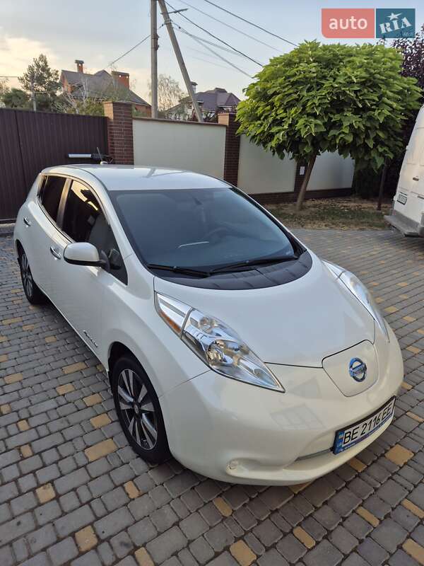 Nissan Leaf 2015
