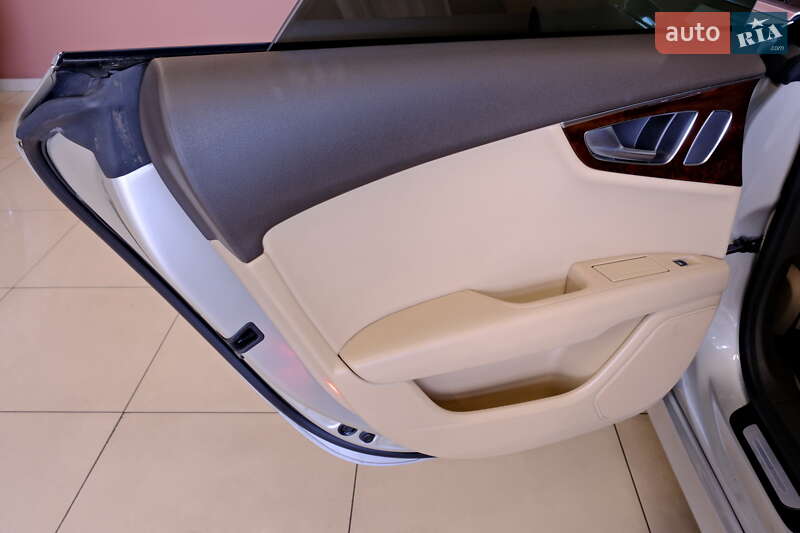 Audi A7 Sportback 2011