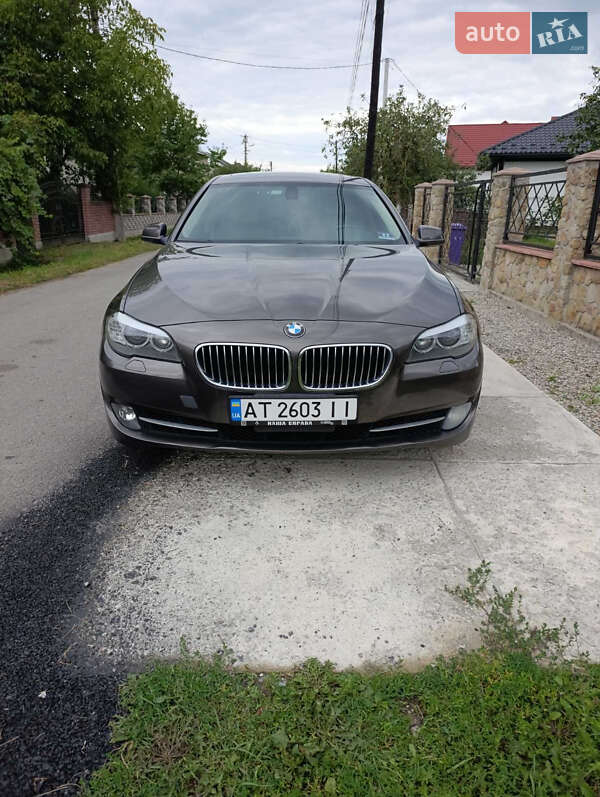 BMW 5 Series 2012