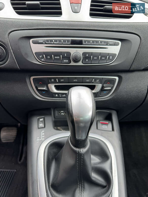 Renault Grand Scenic 2009