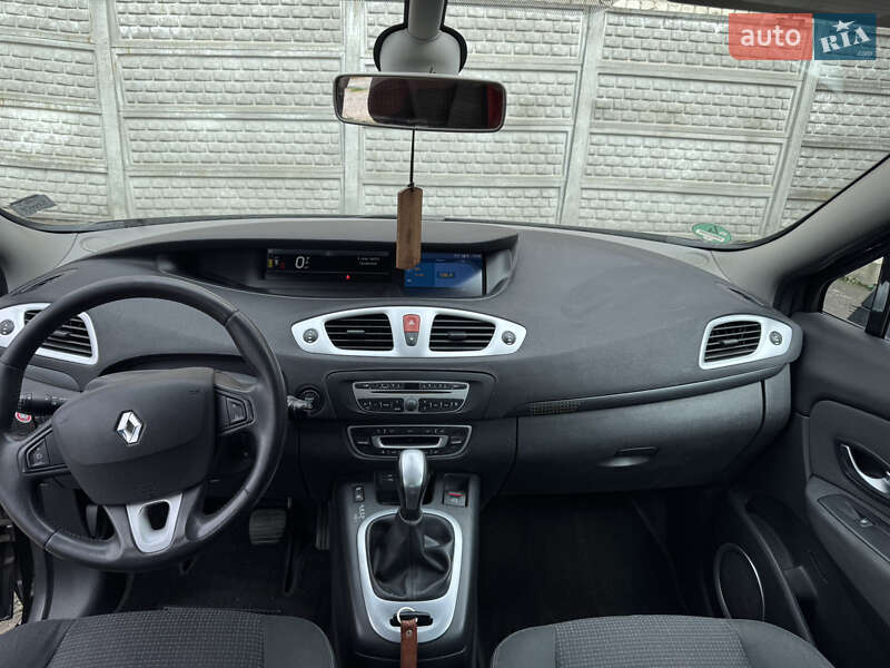 Renault Grand Scenic 2009