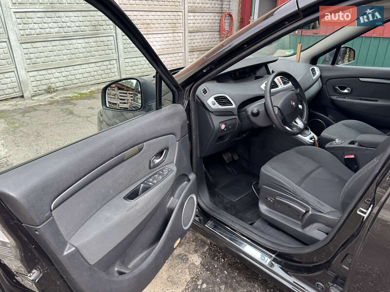 Renault Grand Scenic 2009