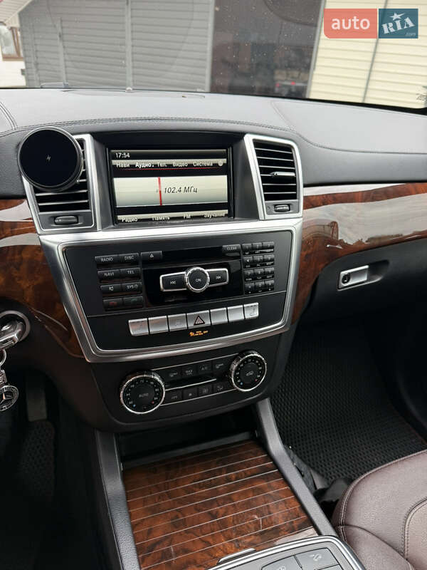 Mercedes-Benz GL-Class 2015