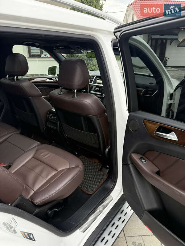 Mercedes-Benz GL-Class 2015