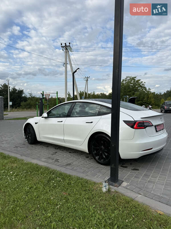 Tesla-9