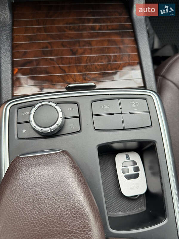 Mercedes-Benz GL-Class 2015