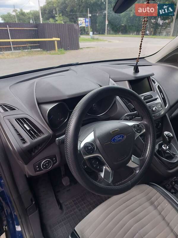 Ford Tourneo Connect 2015