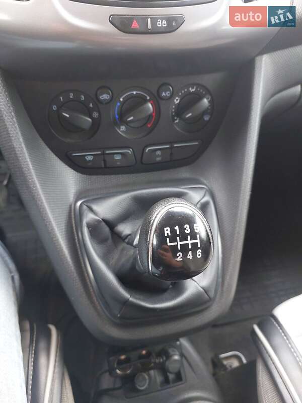 Ford Tourneo Connect 2015