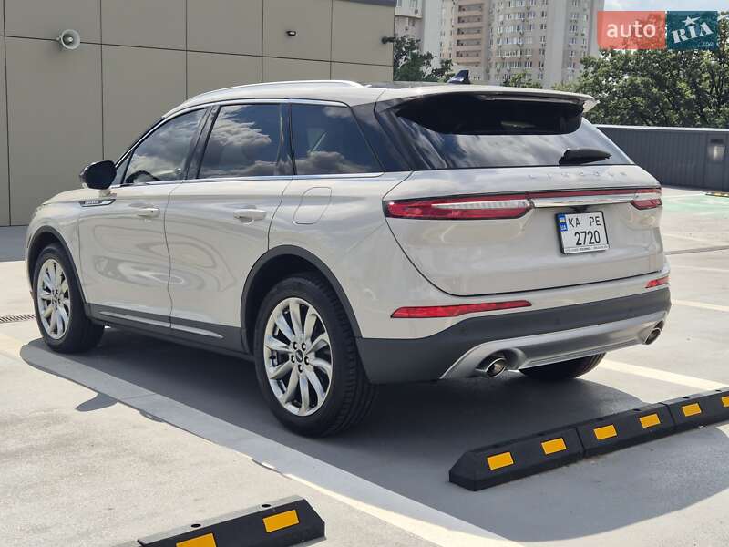 Lincoln Corsair 2020