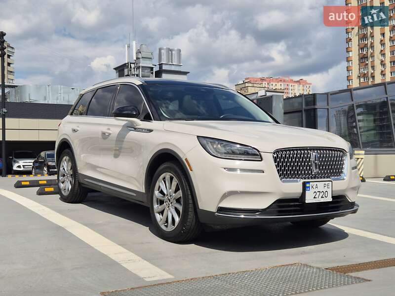 Lincoln Corsair 2020