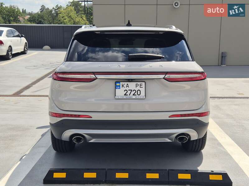 Lincoln Corsair 2020