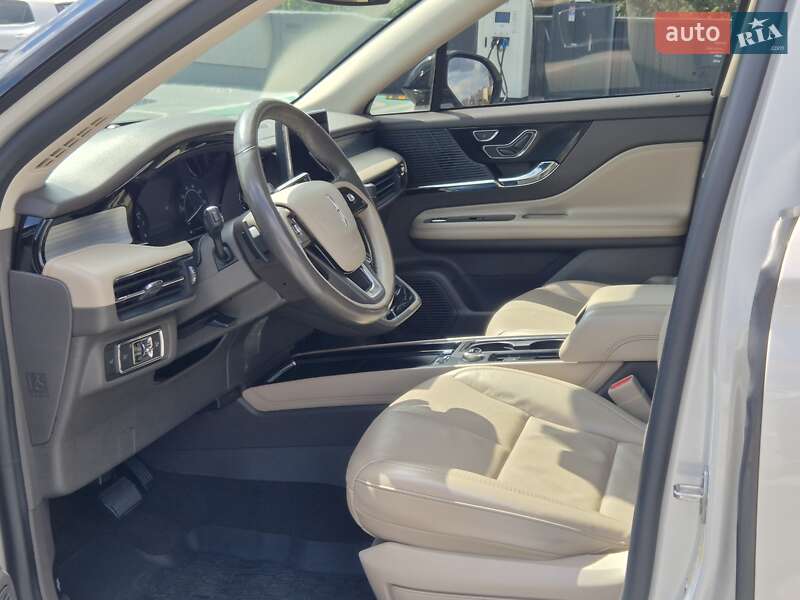 Lincoln Corsair 2020