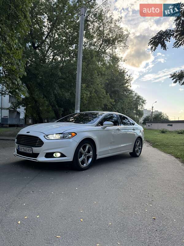 Ford Fusion 2014