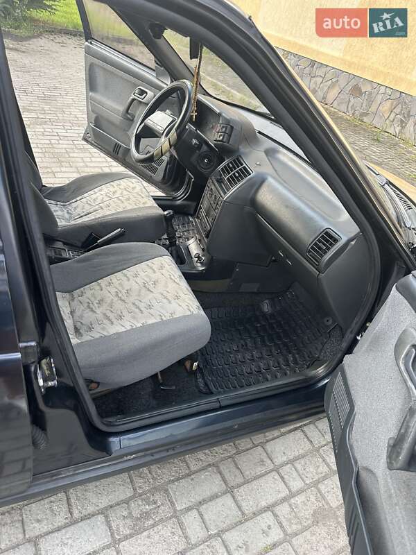 VAZ / Lada 2112 2007