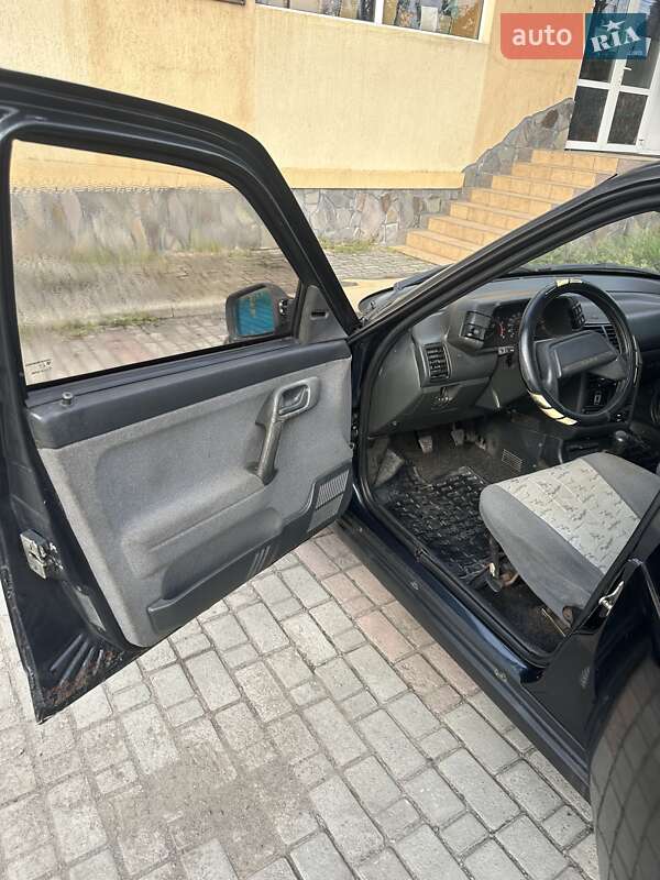 VAZ / Lada 2112 2007
