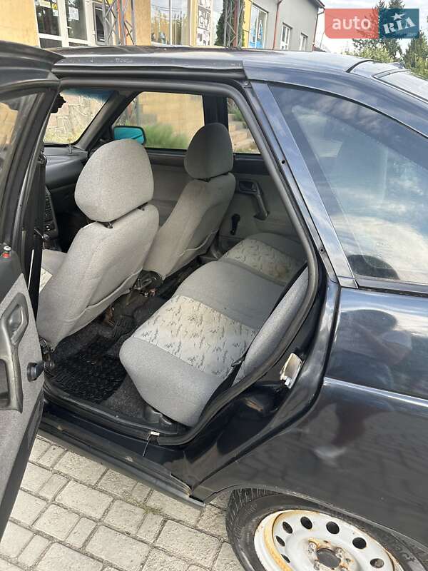 VAZ / Lada 2112 2007