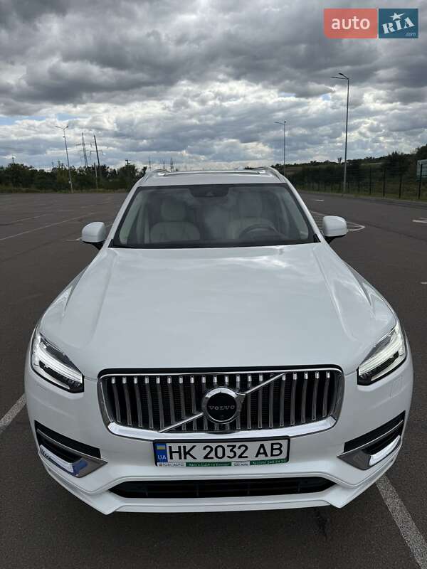 Volvo XC90 2021