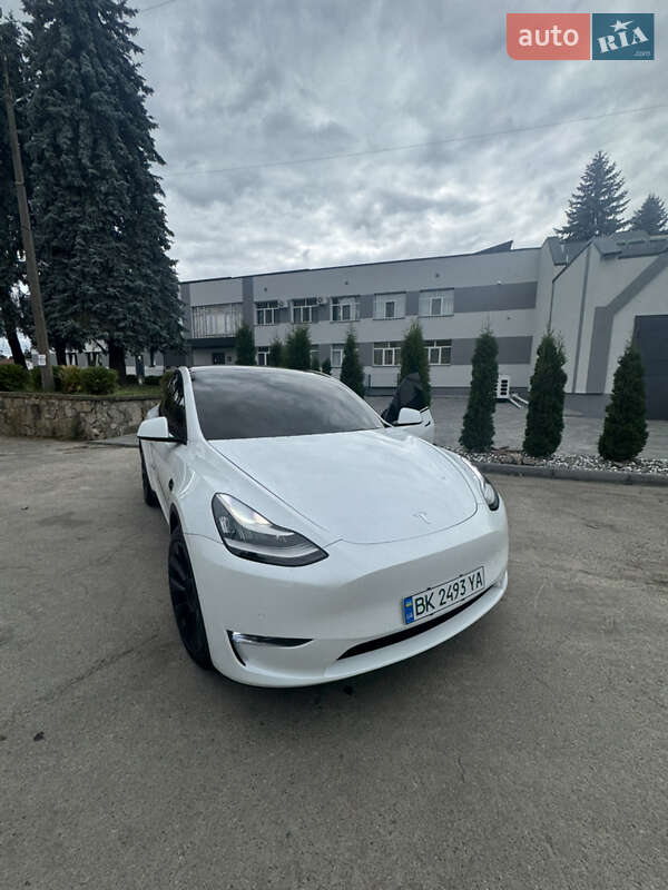 Tesla-10