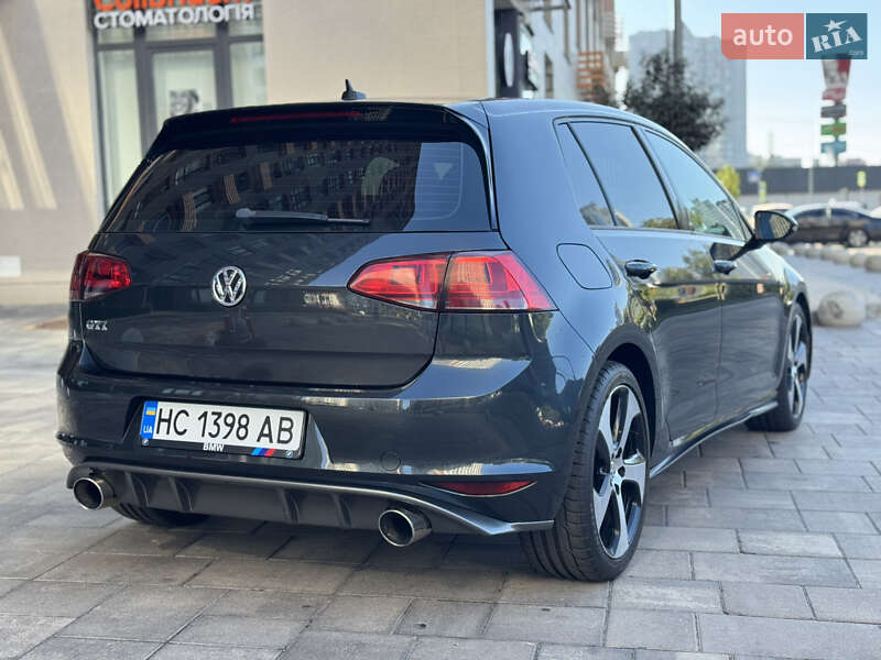Volkswagen Golf GTI 2014