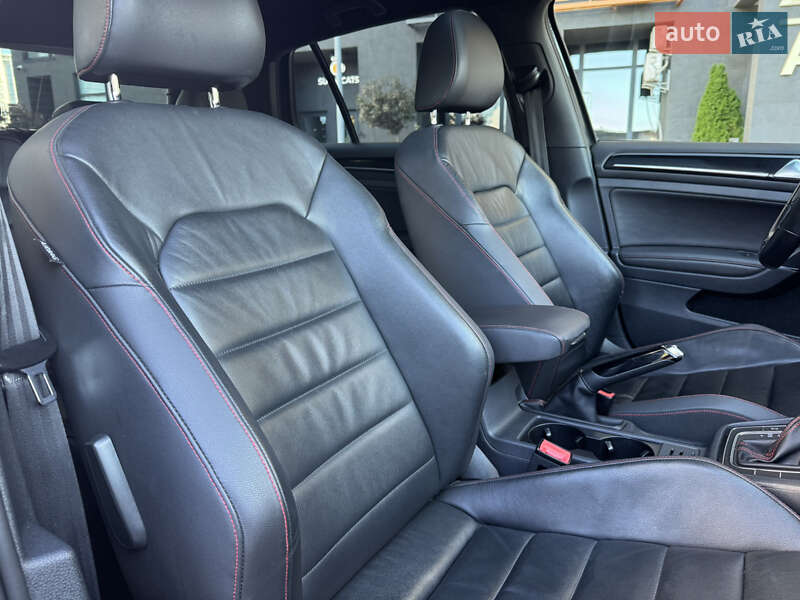 Volkswagen Golf GTI 2014