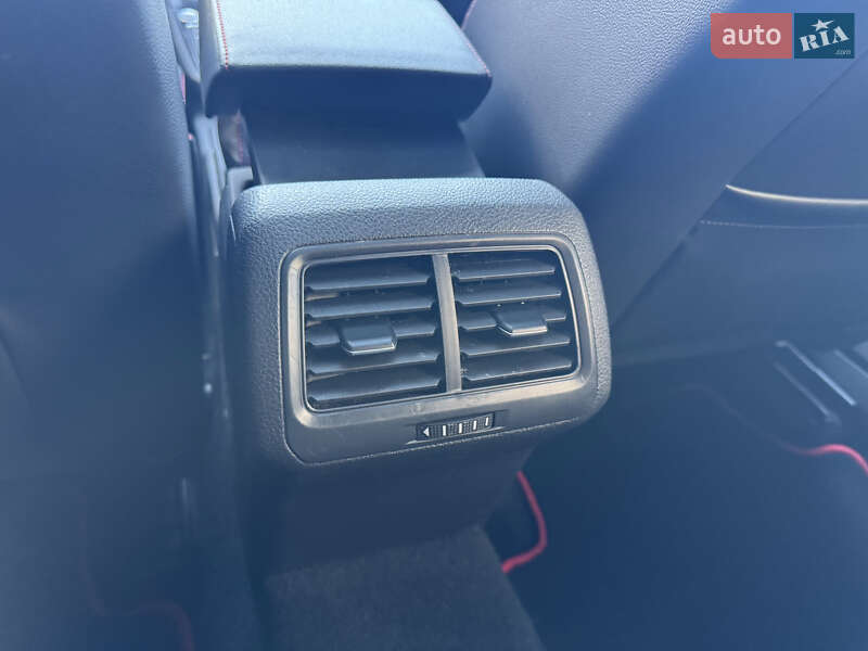 Volkswagen Golf GTI 2014