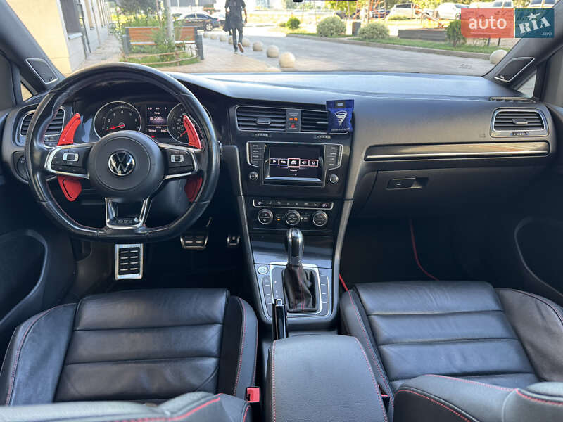 Volkswagen Golf GTI 2014