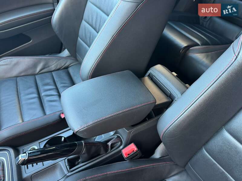 Volkswagen Golf GTI 2014