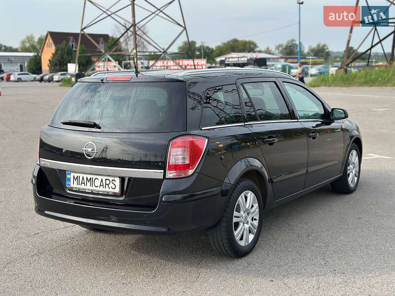 Opel Astra 2009