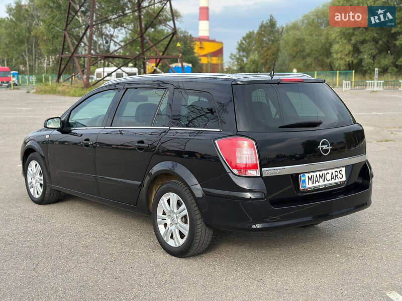 Opel Astra 2009