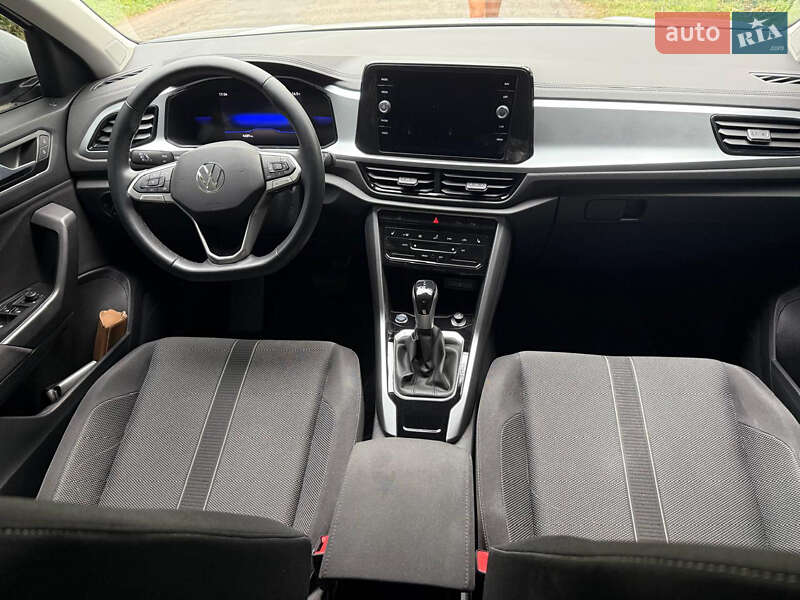 Volkswagen T-Roc 2023