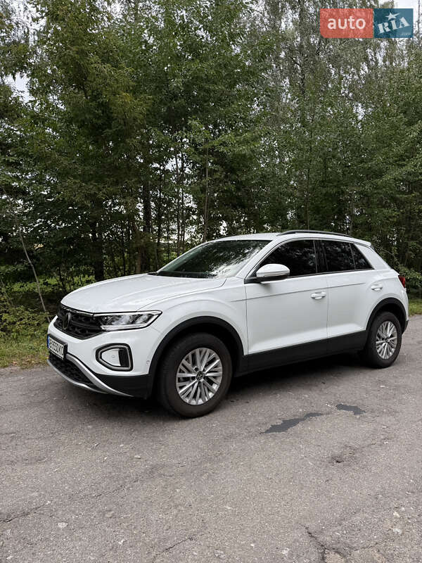 Volkswagen T-Roc 2023