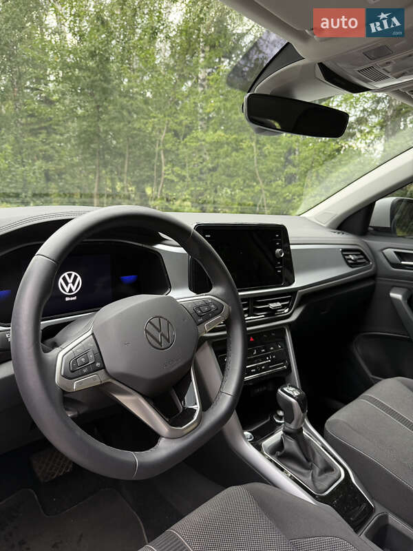 Volkswagen T-Roc 2023